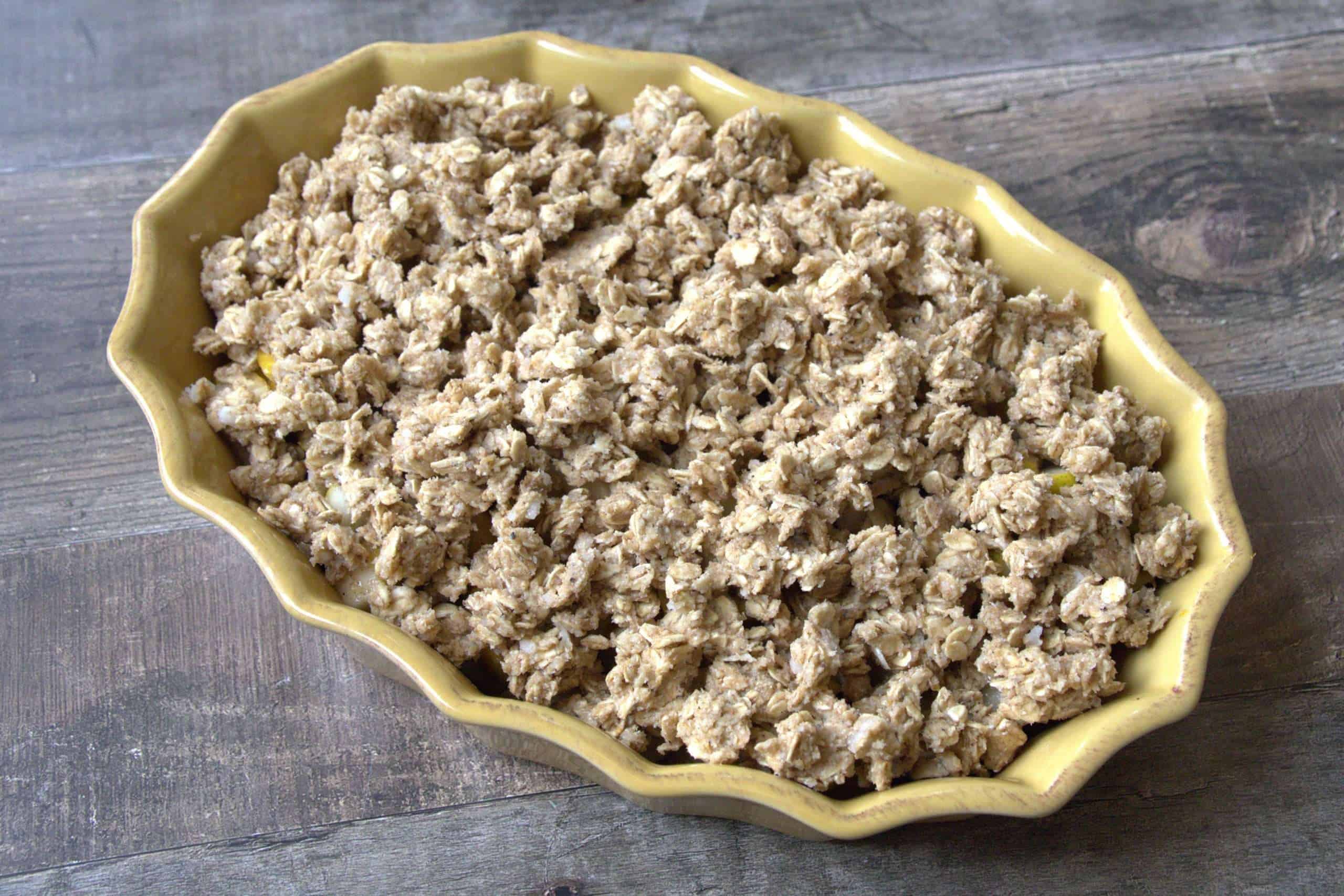 pear crisp pre oven2 pear crisp in a baking dish, ready to go in the oven