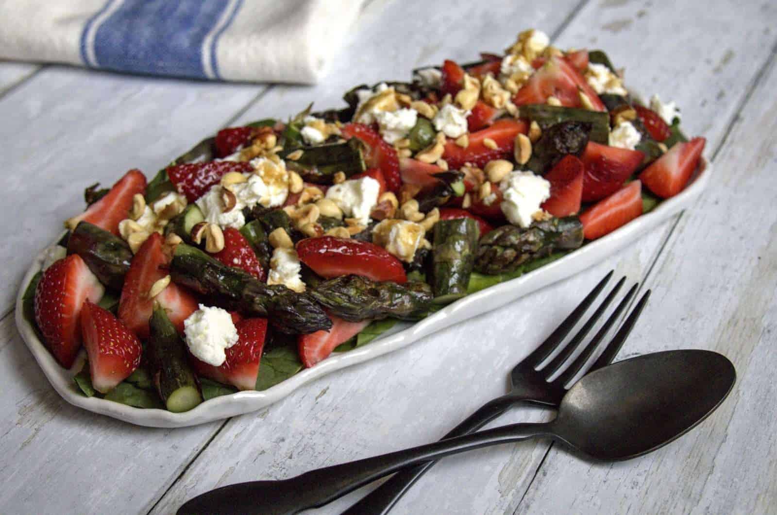 Strawberry Asparagus Salad with Ginger Balsamic Dressing