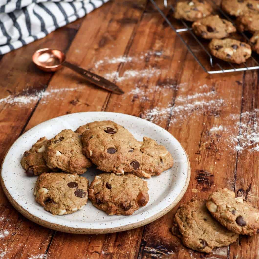 Delicious Gluten-Free Chocolate Chip Macadamia Cookies